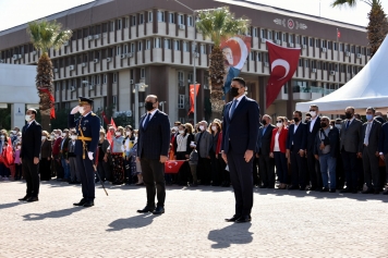 Cumhuriyetimizin 98.Yılı Aliağa’da Kutlanıyor Galeri