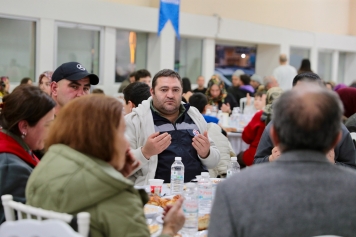 Aliağa’da İlk Toplu İftar Yapıldı Galeri
