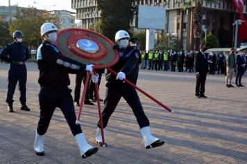 Atamızı Saygı ve Özlemle Andık Galeri