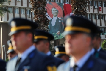 Aliağa, Atatürk’ü Saygı ve Özlemle Anacak Galeri