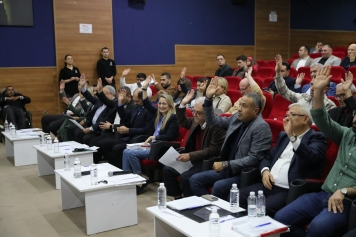 Aliağa Belediye Başkanı Serkan Acar, “Yatırım Yapan Bir Belediyeyiz” Galeri