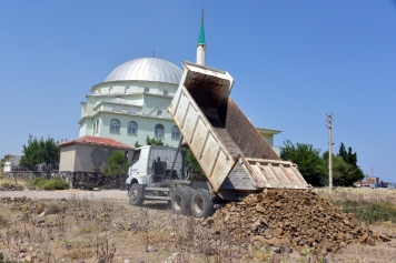 Aliağa Belediyesi Ekipleri Kalabak Mahallesi’nde Galeri