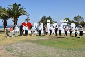 Aliağa Belediyesi, İnşaat Ve Gayrimenkul Sektörü Temsilcileri İle Bir Araya Geldi Galeri