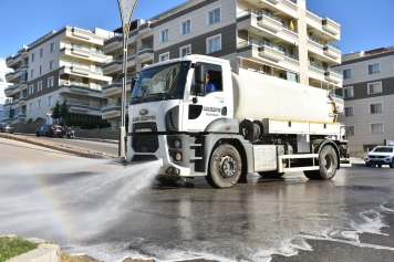 Aliağa Belediyesi Sağlıklı Bir Bayram İçin Seferber Oldu Galeri