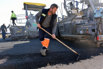 Aliağa Belediyesi’den 2020’de 150 Bin Metrekarelik Asfalt Galeri