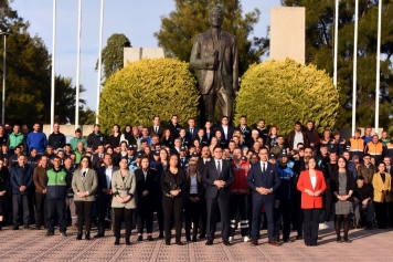 ALİAĞA BELEDİYESİ’NDEN DUYGULANDIRAN ÇANAKKALE TÜRKÜSÜ Galeri