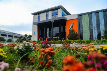 Aliağa Belediyesi’nin Yüzme Tesisleri İzmir’de Zirveye Oynuyor Galeri