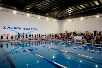 Aliağa Belediyesi’nin Yüzme Tesisleri İzmir’de Zirveye Oynuyor Galeri