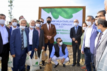 Kalabak’ta “İzmir Muhtarları Hatıra Ormanı” Oluşturuldu Galeri