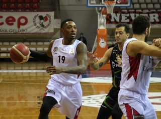 Empera Halı Gaziantep Basketbol 76 – 64 Aliağa Petkimspor Galeri