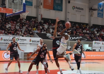 Aliağa Petkim Spor 59 – 92 Pınar Karşıyaka Galeri