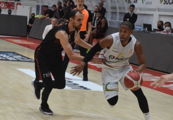 Aliağa Petkim Spor 81 – 95 Galatasaray NEF Galeri