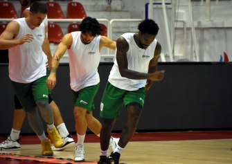 Aliağa Petkim Spor Galibiyet Peşinde Galeri