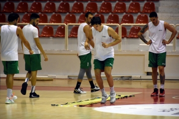 Aliağa Petkimspor, Empera Halı Gaziantep Basketbol’a Konuk Oluyor Galeri