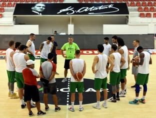 Aliağa Petkimspor, Empera Halı Gaziantep Basketbol’a Konuk Oluyor Galeri