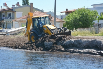 Çakmaklı Mahallesi’nde Sahil Temizliği Galeri