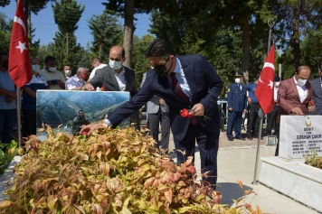 Aliağa’da 15 Temmuz Programı Şehitlik Ziyaretiyle Başladı Galeri