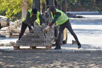 Aliağa Belediyesi Yeni Şakran’da Yolları Yeniliyor Galeri