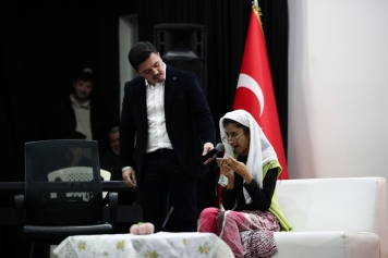 Aliağa’da Kalpleri Birleştiren Kutlama Galeri