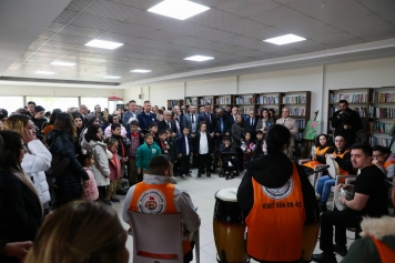 Aliağa’da Kalpleri Birleştiren Kutlama Galeri