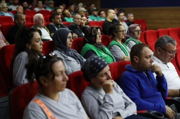 Aliağa’da Afet Bilinci İçin Farkındalık Eğitimi Galeri