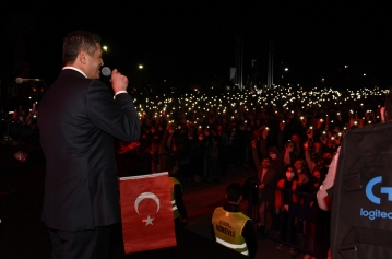 Aliağa’da Coşkulu Cumhuriyet Kutlaması Galeri