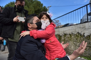 Aliağa’da 18 Bin 300 Öğrenci Karne Alarak Sömestire Başladı Galeri