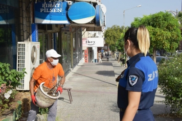 Aliağa Zabıta Ekipleri'nden Kaldırım İşgali Denetimi Galeri