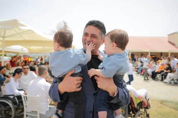 Aliağa’nın Özel Çocuklarından Rengarenk Bahar Şenliği Galeri
