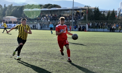 İlk Yarının Lideri Aliağaspor FK Galeri