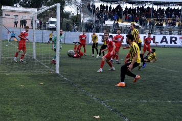 İlk Yarının Lideri Aliağaspor FK Galeri