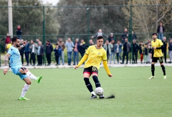 Lider Aliağaspor FK, Puan Farkını 4’e Çıkardı Galeri