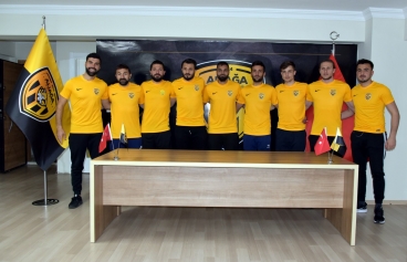 Aliağaspor FK’dan Transfer Atağı Galeri