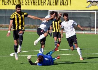 Aliağaspor FK 3 – 1 Bornova Belediyespor Galeri
