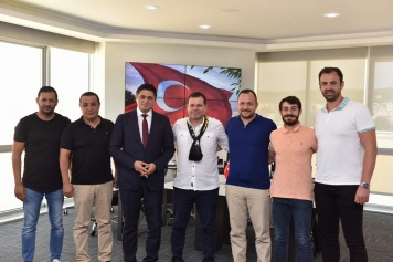 Aliağaspor FK’da Teknik Direktör Hakan Şapçı Oldu Galeri