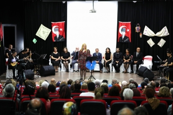ASEV THM Korosu’ndan ‘Solistler Geçidi’ Galeri