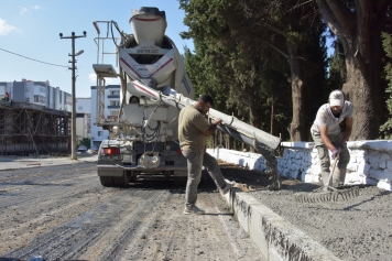 Beyazıt Caddesi’ne Sıcak Asfalt Galeri