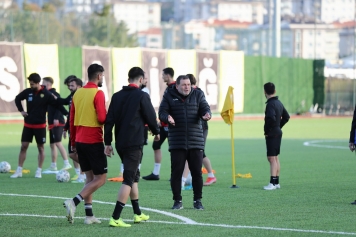 Lider Aliağaspor FK, Çeşme Belediyespor Maçına Hazırlanıyor Galeri