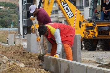 Yeni Mahalle’nin Cadde ve Sokakları Kışa Hazırlanıyor Galeri