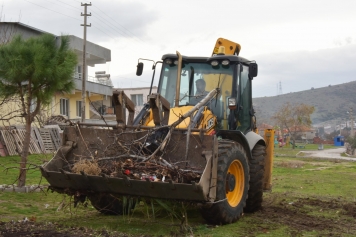 Yılın İlk Durağı Çaltılıdere Mahallesi Galeri