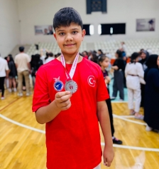 İzmir Taekwondo Müsabakalarında Aliağa’dan 20 Madalya Sevinci Galeri